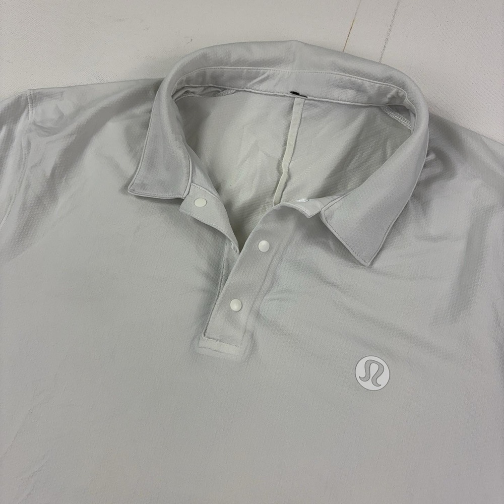 Lululemon Polo Shirt Mens XL Gray Performance Knit Short Sleeve Athletic
